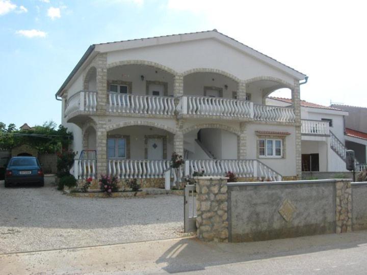 Apartmani Stjepan Veselko Вир Экстерьер фото